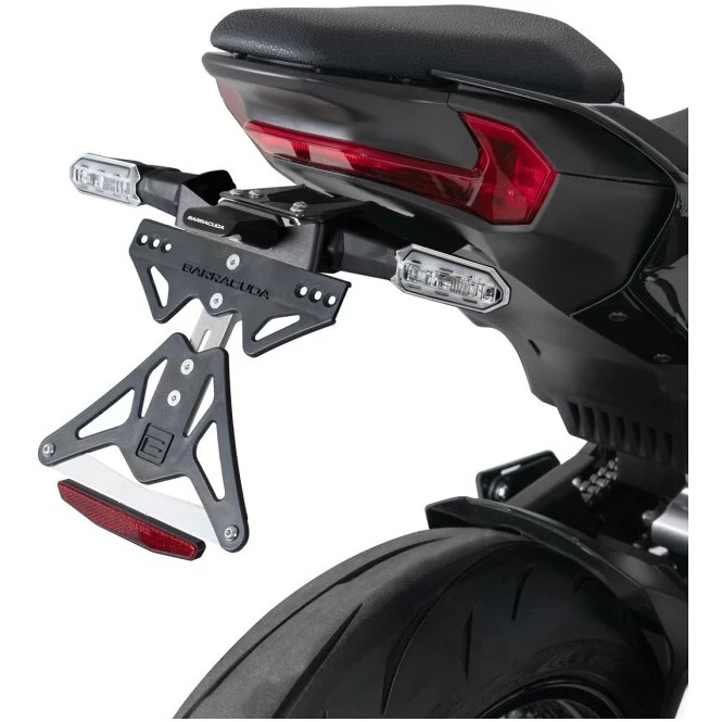 Barracuda Motorcycle License Plate Holder Specific for Kawasaki Z900 (2025) for Original Indicators Scelto Dai Clienti