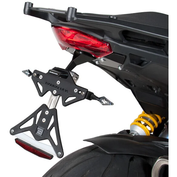 Miglior Prezzo Barracuda Reclining Plate Holder Specific for Ducati MultiStrada 1200 / GT (2010-14)