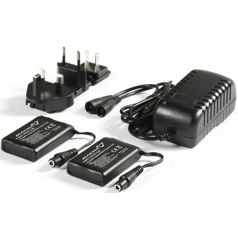 Battery 7.4V / 2.2A + Charger Macna K-KIT-BAT-74V-2A - (For Macna Gloves and Socks) Spedizione Gratuita