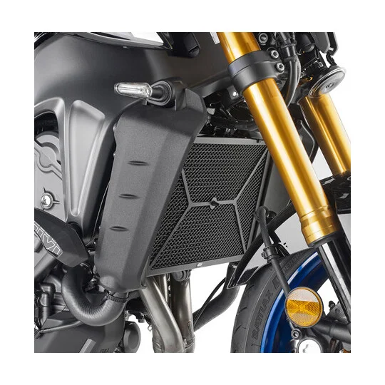 Black radiator guard Givi PR2156 For YAMAHA MT-09 / MT-09 SP (21 > 23); Tracer 9 / Tracer 9 GT / Tracer 9 GT+ (21 > 24) Spedito Oggi
