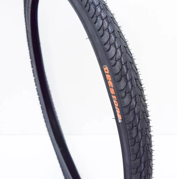 Prezzo Basso 100DE02404 - COPERTONE 24X1.75 CITY BIKE NERO DEESTONE