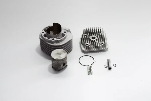 166010610 - KIT CILINDRO GRUPPO TERMICO -POLINI- YAMAHA JOG-MALAG.F10-APRIL. D.47 Compra Oggi Stesso