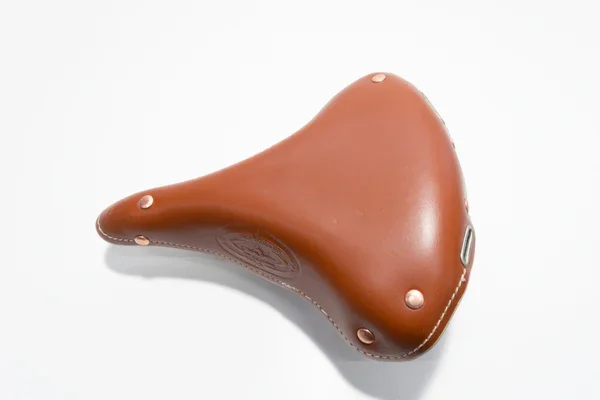 Soddisfatti O Rimborsati BAXC1970 - SELLA BICI 'OLD ENGLAND' CON MOLLE COGNAC