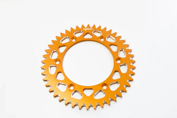 Novità 367083144OR - CORONA 44 DENTI ORANGE ERGAL SCARICO FANGO KTM