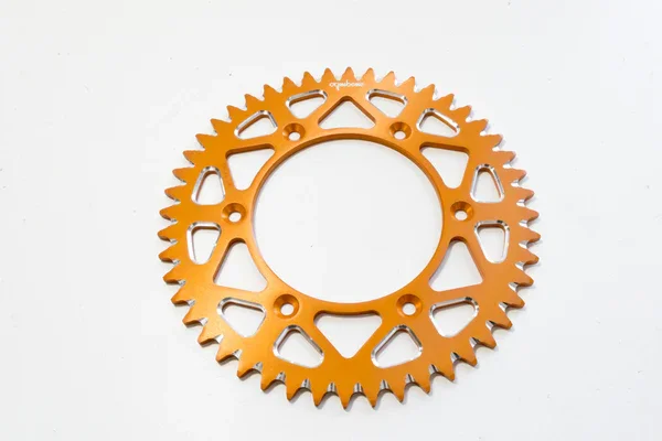 367083148OR - CORONA 48 DENTI ORANGE ERGAL SCARICO FANGO EXC 520/SX 200/FE 450 Professionale