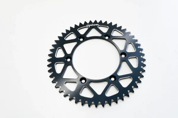 365004150BL - CORONA 50 DENTI BLACK ERGAL SCARICO FANGO RM 125-250/RM-Z 250-450 Offerta Limitata