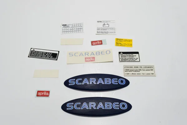 Ultime Pezzi AP8257283 - DECALCO SERIE ORIGINALE APRILIA 50 SCARABEO 1999