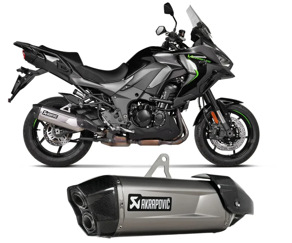 Terminale di Scarico Akrapovic in Titanio Omologato per Kawasaki Versys 1100Modelli dal 2025 al 2026 S-K11SO1-HGJT Solo Oggi