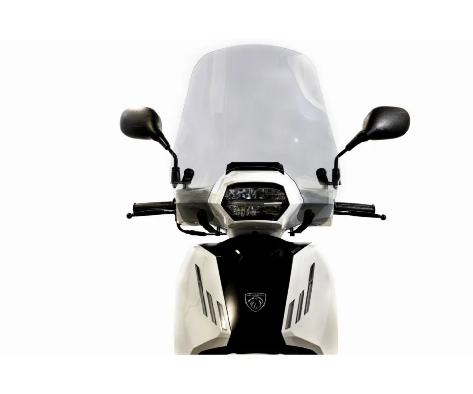 Cupolino Isotta Summer Xx3 Fumé Chiaro Per Peugeot Tweet Fl Allure 125Modelli dal 2023 al 2026 SC2568-FC-A/473 Offerta Speciale