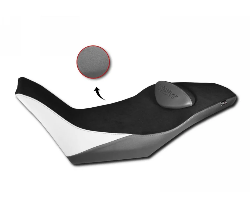 Offerta Speciale Rivestimento Sella Isotta Comfort In Fibra 3d Nero Con Particolari Grigi E Bianchi Per oto Guzzi V 85 Tt 850Modelli dal 2019 al 2023 RV88-GR3