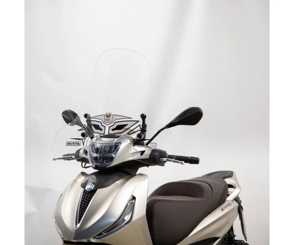 Parabrezza Isotta Media Protezione 605x755x3 Per Piaggio Beverly Hpe 400Modelli dal 2021 al 2026 SC4201-A/774 Occasione Imperdibile