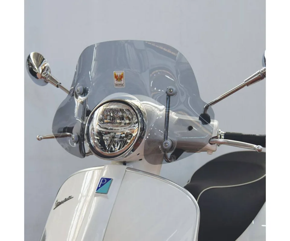 Affare Cupolino Isotta350x520x3 Fumé Scuro Per Piaggio Vespa Gts I-get 125Modelli dal 2019 al 2022 SC4153-FS-A/763GR