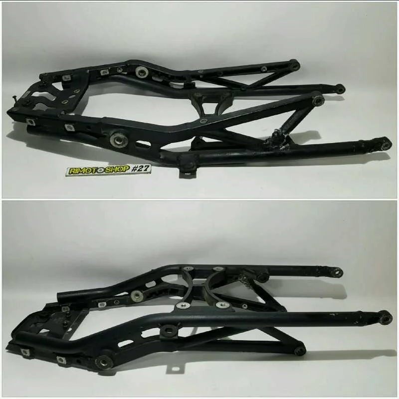 07 11 TRIUMPH 675 telaietto posteriore Nuova Collezione