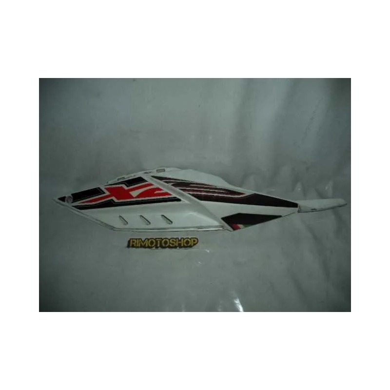 06 10 aprilia rx / sx 50 plastica laterale dx Must-Have