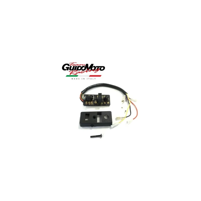 Affare COMMUTATORE DESTRO LUCI VESPA PX 125/150/200 PRIMA SERIE FRECCE PIAGGIO 160752